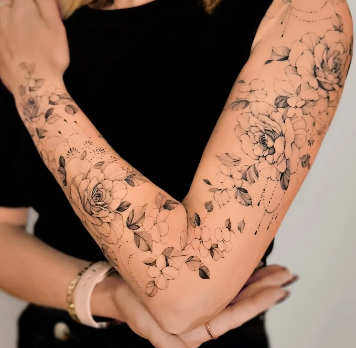 Tatuaże fine line – przykład